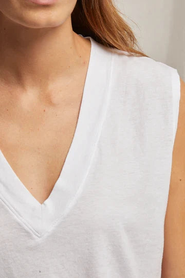 Margin knusprige leichte Baumwolle ärmellos v Halstank