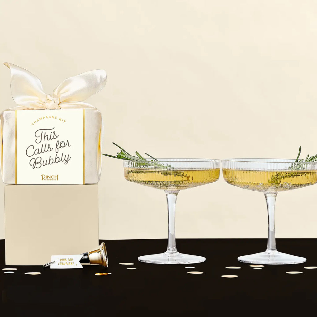 Dies fordert Bubbly Champagner Kit