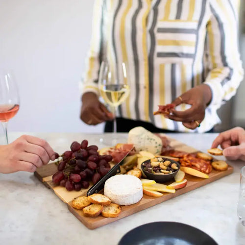 Acaciawood Cheese Board Serving Set mit Glas Dome
